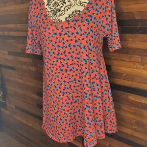 LuLaRoe Small Perfect T